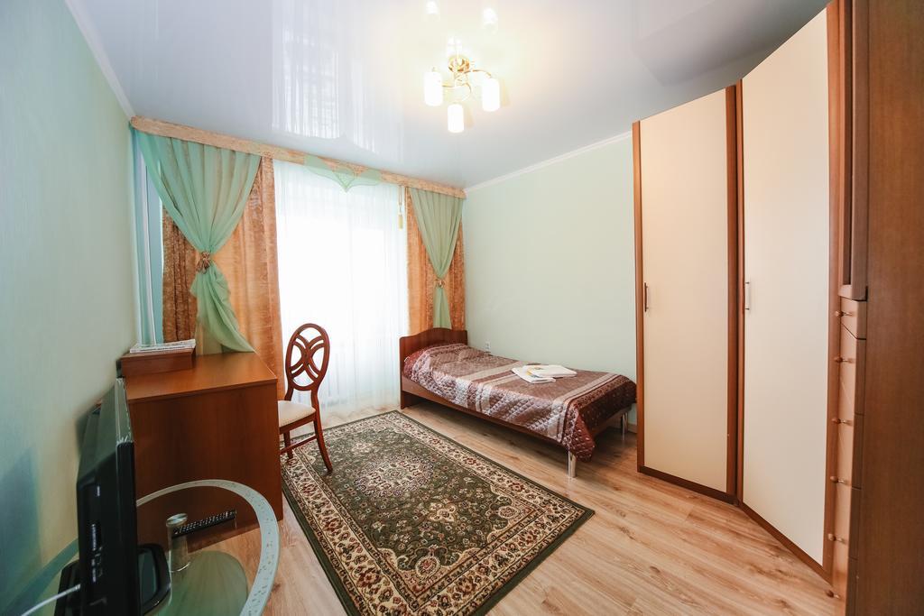 Sary Arka Hotel Pavlodar Exterior photo
