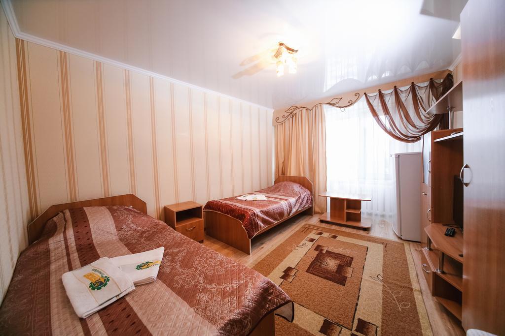 Sary Arka Hotel Pavlodar Exterior photo