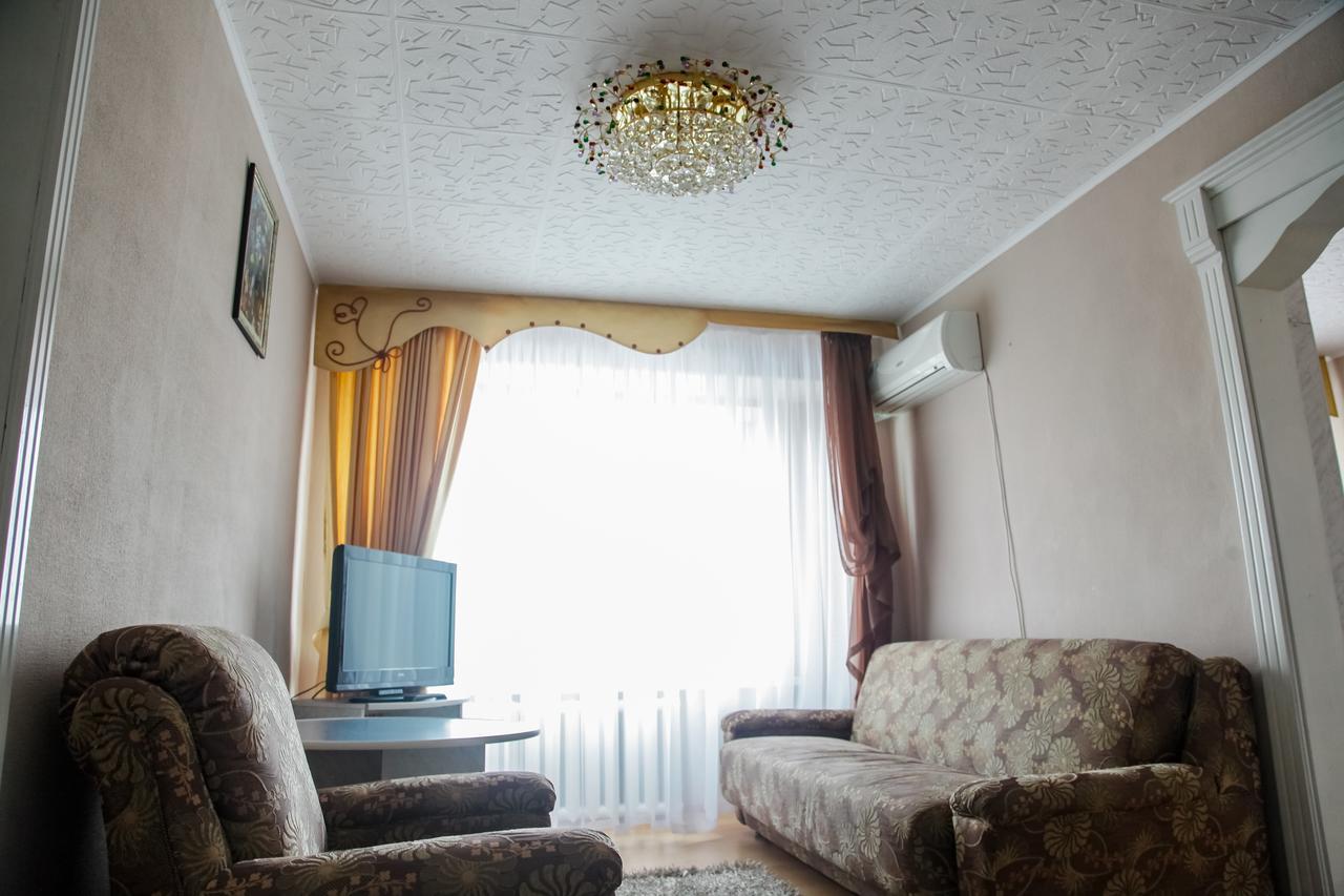 Sary Arka Hotel Pavlodar Exterior photo